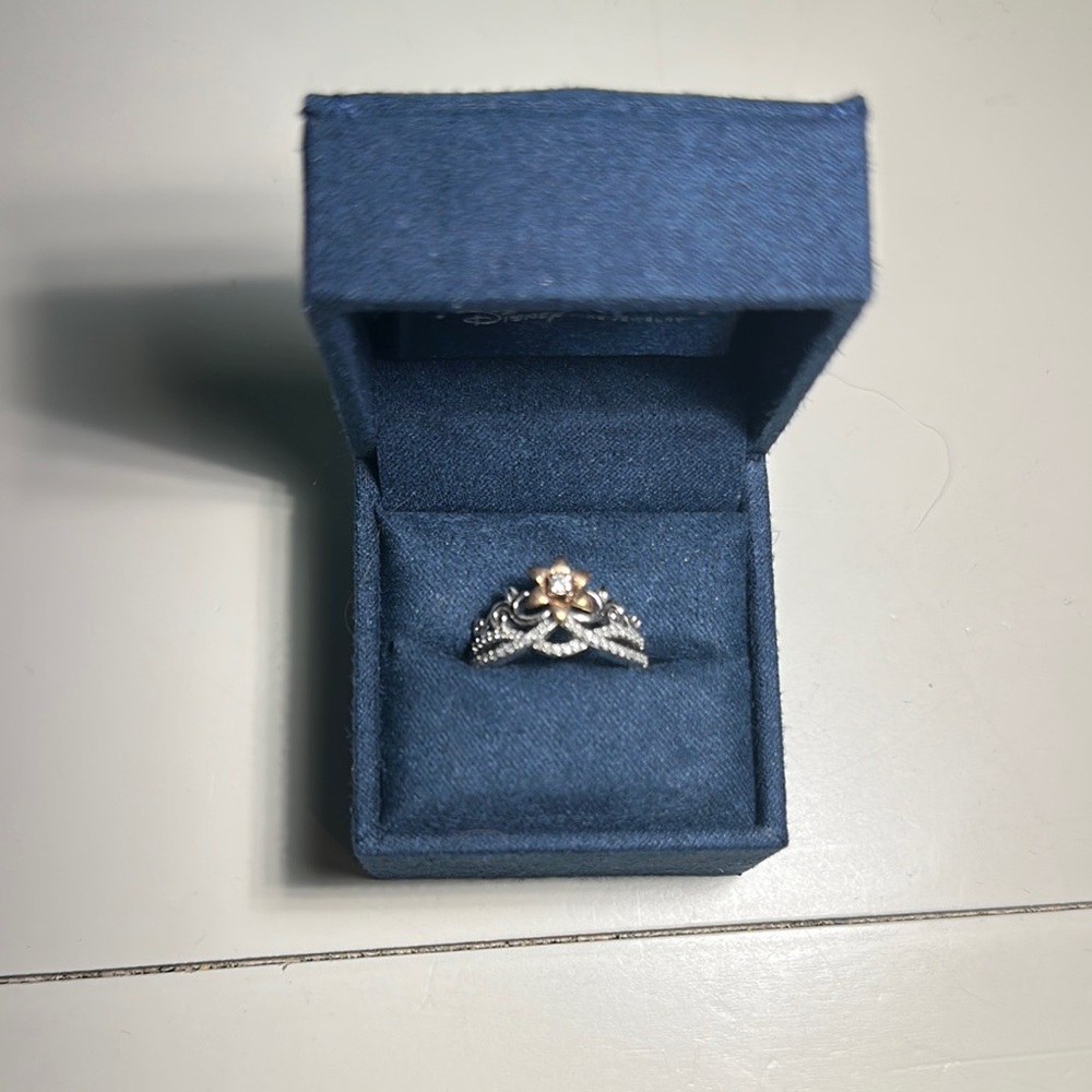 Disney Enchanted Fine Jewelry Rapunzel Fashion Ring